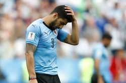 Nhật Bản buộc Uruguay chia điểm sau màn rượt đuổi tỷ số