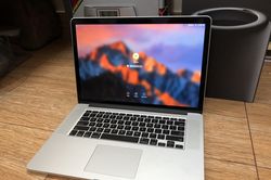 Apple thu hồi dòng MacBook lỗi pin, có thể phát nổ