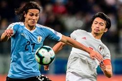 Chia điểm với Uruguay, Nhật Bản khiến cục diện bảng C trở nên khó đoán