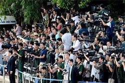 NHẮC NHỚ 'MẮT SÁNG, LÒNG TRONG, BÚT SẮC'