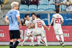 'Đội trẻ' Nhật Bản gây sốc trước Uruguay tại Copa America