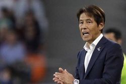 Thái Lan cân nhắc trả lương 'khủng' thuê thầy ngoại từng giúp Nhật Bản lọt World Cup dẫn dắt