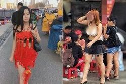 Cosplay đèn lồng Trung Thu, mặc mỗi áo lót dạo khắp Hà Nội … phát hoảng vì thảm họa thời trang đường phố