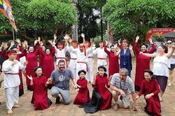 Phát triển du lịch cộng đồng bền vững