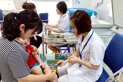 Dịch bệnh đông - xuân gia tăng trong mùa hè: Vì sao có sự bất thường?