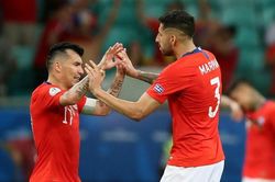 Ecuador 1-2 Chile: Sanchez tỏa sáng, Chile giành vé vào tứ kết sớm Copa America 2019