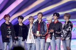 BTS phá vỡ kỷ lục của hiện tượng PSY 'Gangnam Style' với 'Boy With Luv'