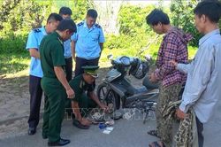 Bắt đối tượng giấu ma túy trong lọc gió xe máy mang từ Lào về Việt Nam