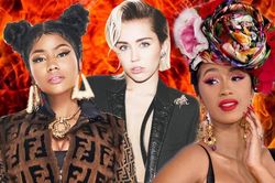 Nicki Minaj chửi bới Miley Cyrus trên sóng radio, Cardi B bất ngờ cho cô nàng 'ăn' block: Chuyện gì đã xảy ra?
