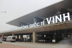 Cho trẻ em vào khu vực hạn chế, 2 nhân viên sân bay bị kỷ luật