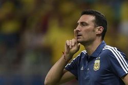 HLV Argentina cố bình thản trước trận đấu với Qatar
