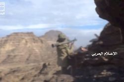 Houthi lại phá hủy 4 xe cơ giới bọc thép của Liên minh ở Ả rập Xê út