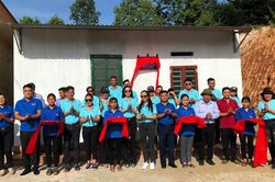 Khánh thành công trình thư viện trường học tại xã Nậm Sài