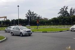Tăng độ 'khó' của việc thi bằng lái xe