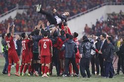VFF sẽ có tiền để trả lương cho HLV Park Hang Seo