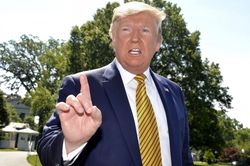Tổng thống Trump: Nếu bị luận tội, tôi sẽ tái đắc cử dễ dàng hơn