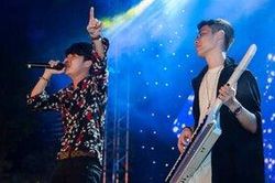 Clip: bộ đôi Jack và K-ICM đã mang bản live 'Sóng gió' chinh phục khán giả Đà Nẵng