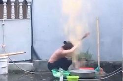 Đổ 200 quả trứng lên đầu mẹ để… câu view