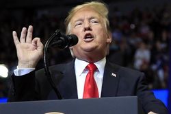Tấn công Iran, ông Trump tuyên bố không cần Quốc hội phê duyệt