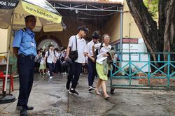 Kỳ thi THPT 2019: Thêm một thí sinh mổ ruột thừa vẫn quyết tâm dự thi
