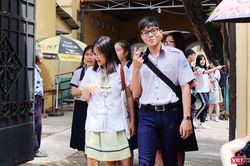 Đề thi Văn 'dễ thở', thí sinh 'đập tay ăn mừng'