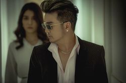 Đàm Vĩnh Hưng vào vai 'ông trùm' quyền lực trong MV mới