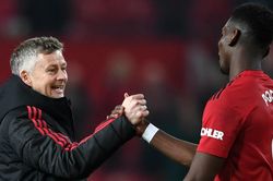 Người giàu nhất nước Anh muốn mua lại Man Utd?
