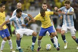 Nhìn lại vòng bảng Copa America 2019: Vào nhịp Samba, lỡ bước Tango