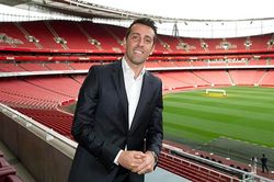 Chuyển nhượng Arsenal: Pháo thủ sẽ 'Nam Mỹ hóa' với GĐKT Edu?