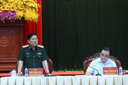Tập trung xây dựng Thủ đô thành khu vực phòng thủ vững chắc
