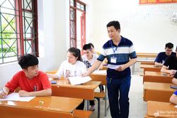 Chỉ có 1/3 thí sinh Nghệ An tham dự môn thi Tổ hợp Khoa học Tự nhiên
