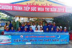 Đồng hành cùng các thí sinh