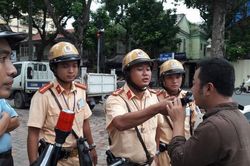 Cần thiết phải tước vĩnh viễn giấy phép lái xe uống bia, rượu