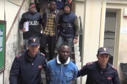 Mafia nước ngoài tấn công Italy