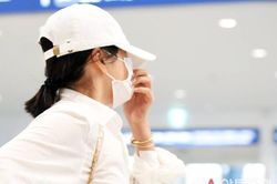 Song Hye Kyo du lịch một mình, né ống kính trước ngày ly hôn