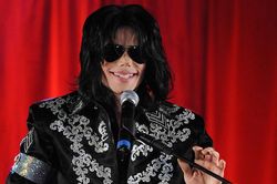 10 năm Michael Jackson mất: Thế giới lại chia rẽ vì ông hoàng nhạc Pop