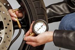 Xe máy cần được bảo vệ trong thời tiết nắng nóng ra sao?