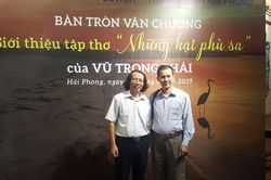 Một người thơ giàu năng lượng