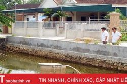 Bể cạn nước mưa, người dân Đức Thọ cải tạo 30 giếng làng 'chống khát'