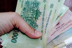 Phạt 200.000 đồng nam thanh niên 'tự sướng' trên xe buýt