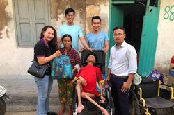 Duyên với người khuyết tật