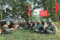 Để giáo dục chính trị không còn khô cứng, rập khuôn