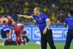 HLV Park Hang Seo: 'Tôi không bị ám ảnh bởi tiền lương'
