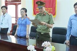 Sơn La bất ngờ thu hồi, hủy quyết định nghỉ hưu của giám đốc Sở GD&ĐT