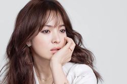 Giữa tâm bão ly hôn Song Joong Ki, Song Hye Kyo lần đầu lên tiếng