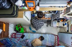 Bên trong những căn hộ siêu nhỏ ở Hong Kong