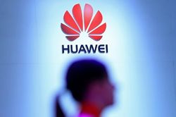 Mỹ 'tháo gông' cho Huawei giữa lúc Trung Quốc có dấu hiệu xuống thang