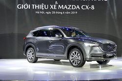 Cận cảnh Mazda CX-8 mới hơn 1 tỷ đồng tại Hà Nội