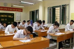 Xử lý nghiêm hai giám thị ký nhầm và không cho thí sinh bù giờ làm lại bài