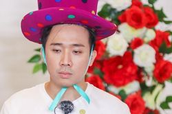 Running Man tập 12: Trấn Thành không nhớ ra tên bài hát của Hari Won